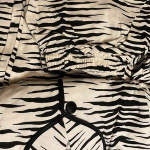 Victoria Secret long sleeve, long pants pyjamas